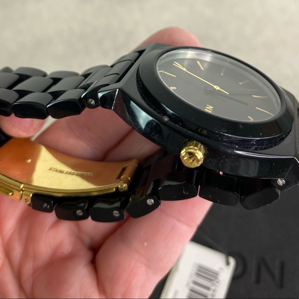 NIXON black/gold ladies watch